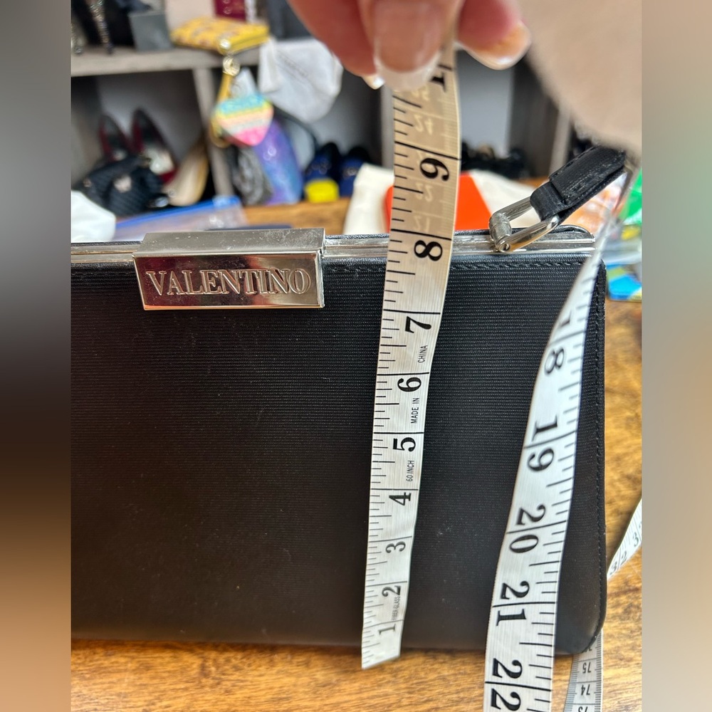 Valentino Garavani Vintage Bag - Picture 12 of 16